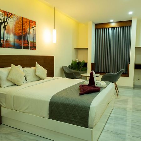 Miracle Hotel And Resorts Calicut Eksteriør billede